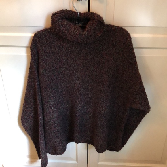 Synthetic blend turtleneck sweater. Size L, purple, green magenta. - Picture 3 of 4